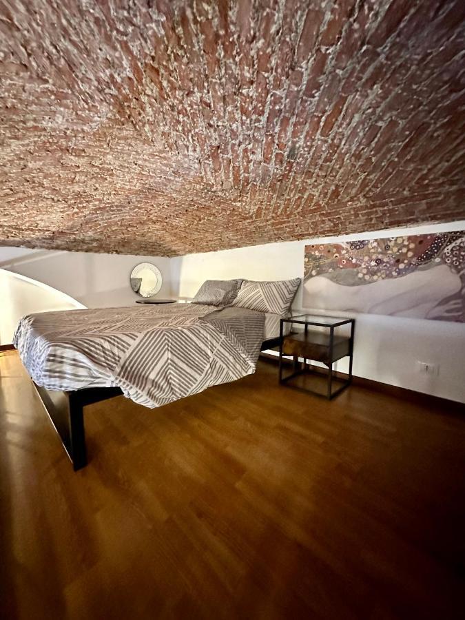 Casa Santa Chiara - Vicino Porta Susa F.S. Turyn Zewnętrze zdjęcie