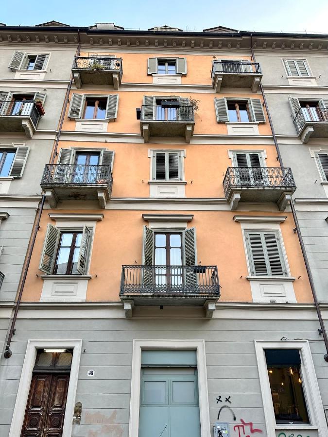 Casa Santa Chiara - Vicino Porta Susa F.S. Turyn Zewnętrze zdjęcie