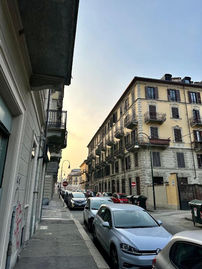Casa Santa Chiara - Vicino Porta Susa F.S. Turyn Zewnętrze zdjęcie